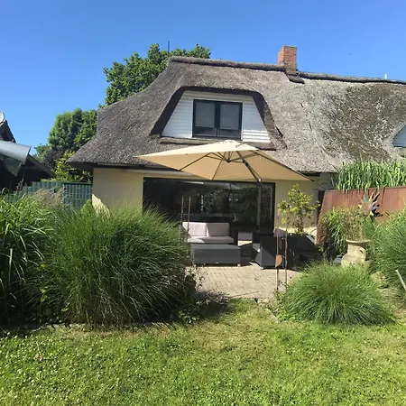 Zum Storchennest Casa de Férias *